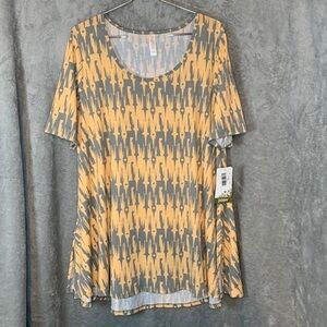 Nwt Disney LuLaRoe Shirt